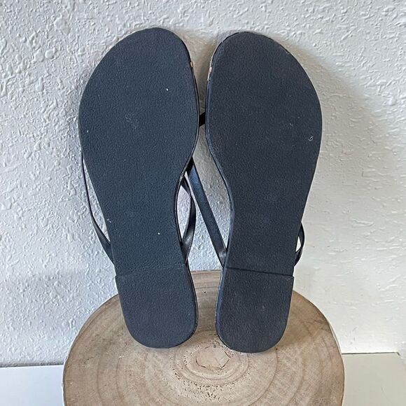 EUC L.O.L.A Womens Black and Gold Sandals Size 6 - Picture 4 of 5